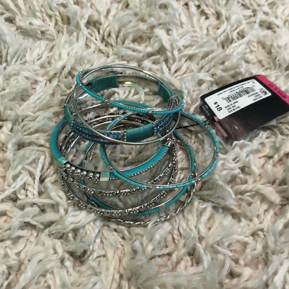 Fun blue bracelet set!!!